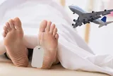 Hãng bay bác bỏ cho người chết lên máy bay, người nhà nạn nhân bị chỉ trích