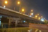 Ninh Bình: Tàu hàng mắc kẹt dưới gầm cầu Đò Quan