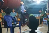 Bất ngờ kiểm tra nhà cho thuê ở Tây Ninh, phát hiện 'dân chơi' ma túy và súng