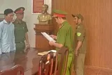 Bắt nhân viên giao hàng Trần Bá Ty Phô