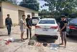 Bắt giữ 9 kẻ trong đường dây 'cẩu tặc', thu giữ dàn ô tô và 105 con chó