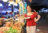 Hàng ngàn du khách trải nghiệm hơn 100 gian hàng tại lễ hội ven biển Đà Nẵng
