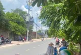 Nam sinh bị người đàn ông đánh tử vong giữa đường
