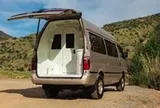 'Cá mập' Toyota thành nhà di động đủ tiện nghi, có cả phòng tắm, sống thay nhà cũng được