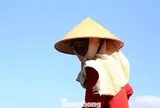Cảnh người lao động ‘đốt sức’ giữa trời nắng đỉnh điểm