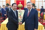 Đảng Cộng sản Việt Nam luôn dành ưu tiên hàng đầu cho quan hệ với Campuchia