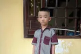 Bé trai 6 tuổi bị bỏ lại trước cổng chùa cùng lá thư viết tay của người 'bí ẩn'