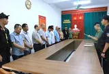 Phó chủ tịch xã cùng nhiều người bị bắt vì tham ô tiền công đức