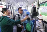 Những chuyến xe màu xanh