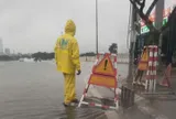 Mưa lớn từ rạng sáng, Hà Nội ghi nhận nhiều điểm ngập cục bộ