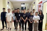 Khởi tố vụ án nhóm người dùng dao, kiếm hỗn chiến tại quán ăn ở Hà Nội