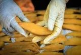 Về thủ phủ khoai deo, xem cách người dân làm lát khoai 'nhai hoài không hết'