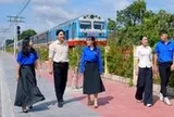 Đường tàu - đường hoa, điểm nhấn xanh của tuổi trẻ Dĩ An