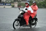 Dự báo thời tiết 15/8: Miền Bắc mưa to cục bộ, Trung Bộ còn nắng nóng oi bức