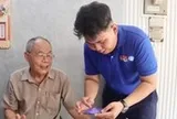 Chiến sĩ Mùa hè số được người dân đặt lịch hướng dẫn vì quá nhiệt tình