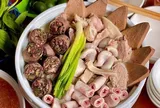 Luộc dồi lợn bao lâu thì chín? Cách luộc dồi lợn không bị vỡ
