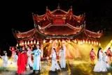 Văn Miếu - Quốc Tử Giám đẹp ảo diệu trong đêm ‘Khai văn’