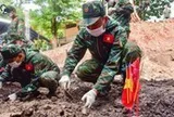 Ngày 13-9: Tìm thêm 11 hài cốt liệt sĩ tại rãnh chôn mới, đã thấy 627 bộ ở công viên Lê Thị Riêng