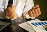 Bất chấp cảnh báo ‘giao dịch đáng ngờ’, nhân viên ngân hàng vẫn tiếp tay tội phạm