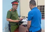 Thi hành lệnh bắt tạm giam Phan Hồng Phong SN 1998