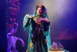11 giá hầu đồng liên tục ở Lễ hội đền Trần Thương