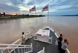 Đến Nakhon Phanom: 'Ở một đêm, thêm một năm tuổi thọ'