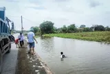 Nam sinh Ninh Bình cứu 2 em nhỏ chới với dưới sông: 'Em không biết bơi'