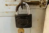 Thương hiệu tôi yêu: Chiếc ổ khóa và nghĩa tình xóm trọ nghèo