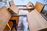Ngôi nhà 34m2 mang hình dáng chiếc tủ quần áo