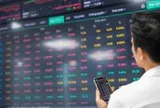 Chứng khoán 13-10: VN-Index giữ vững vùng hỗ trợ 1.720 điểm, thị trường đã tạo đáy?