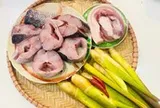 Cá quả kho củ niễng: Món ngon thơm béo của mùa thu miền Bắc