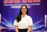 Từ giã trường Y vì mẹ phát hiện ung thư, nữ sinh nghỉ một năm đi làm rồi lại đậu đại học: Học bổng động viên tôi