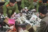 Điều tra giao dịch 51 triệu đồng trong 1 tháng, công an khởi tố Vũ Ngọc Thế SN 2002 và 4 người