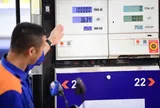 Tăng giá tất cả các mặt hàng xăng dầu