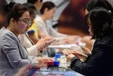Chuyên gia quốc tế chỉ ra những việc Việt Nam cần làm để trở thành nước giàu