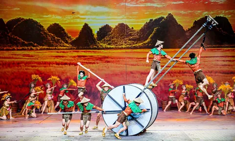 "Đất Nước Thiên Hùng Ca" - kỳ quan sân khấu đưa lịch sử Việt bước vào kỷ nguyên trình diễn mới