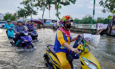 TPHCM ứng phó triều cường kết hợp mưa lớn