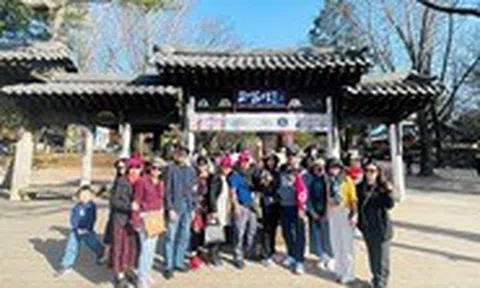 Tour mùa thu: Khách Việt vẫn ưu tiên xuất ngoại, tour trong nước bán chậm hơn