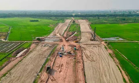 Chủ tịch Hà Nội quyết liệt chỉ đạo hoàn thành hạng mục đường Vành đai 4 - vùng Thủ đô