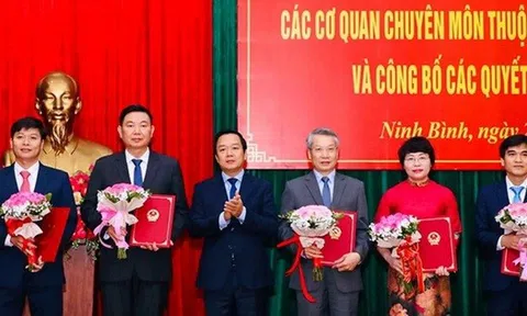 Ninh Bình thu hồi quyết định bổ nhiệm 3 Phó giám đốc sở