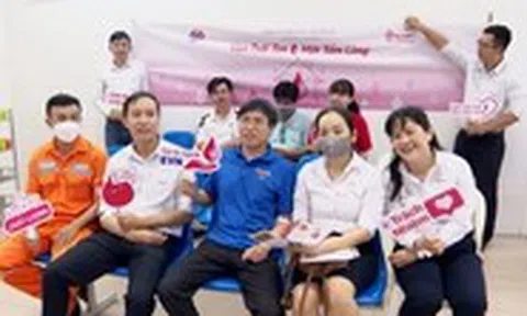 Clip ‘50 năm - Tỏa sáng miền Nam’: Điện lực Ninh Thuận thắp sáng niềm tin, lan tỏa nghĩa tình