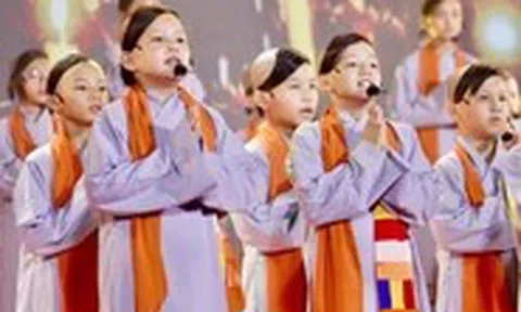 Đêm Vesak thiêng liêng: Khi nghệ thuật Phật giáo Ấn Độ, Hàn Quốc, Thái Lan tụ hội trên đất Việt
