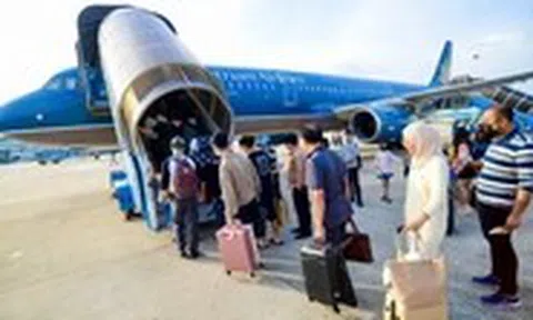 Vietjet và Vietnam Airlines so kè quyết liệt ra sao trên đường đua nghìn tỉ?