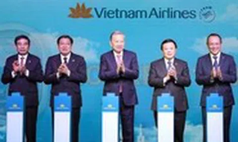 Tại Nga, Vietnam Airlines công bố nối lại đường bay thẳng Hà Nội - Moscow