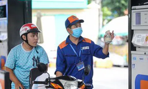 Đề xuất chuyển quyền công bố giá xăng dầu về doanh nghiệp