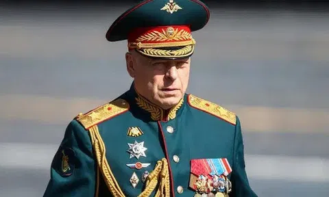 Tổng thống Putin thay Tư lệnh Lục quân