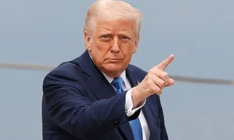 Ông Trump dọa tung đòn trừng phạt khắc nghiệt với Nga