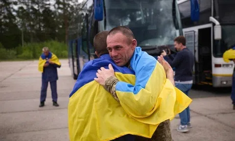 Nga - Ukraine tiếp tục đợt trao đổi tù binh lớn chưa từng có