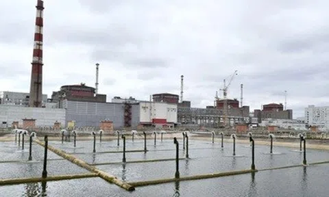 Ukraine phản đối Nga nối đường dây đến nhà máy điện hạt nhân Zaporizhzhia ​