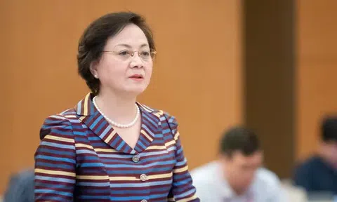 Bộ trưởng Nội vụ: Tăng thẩm quyền cho chủ tịch UBND cấp tỉnh